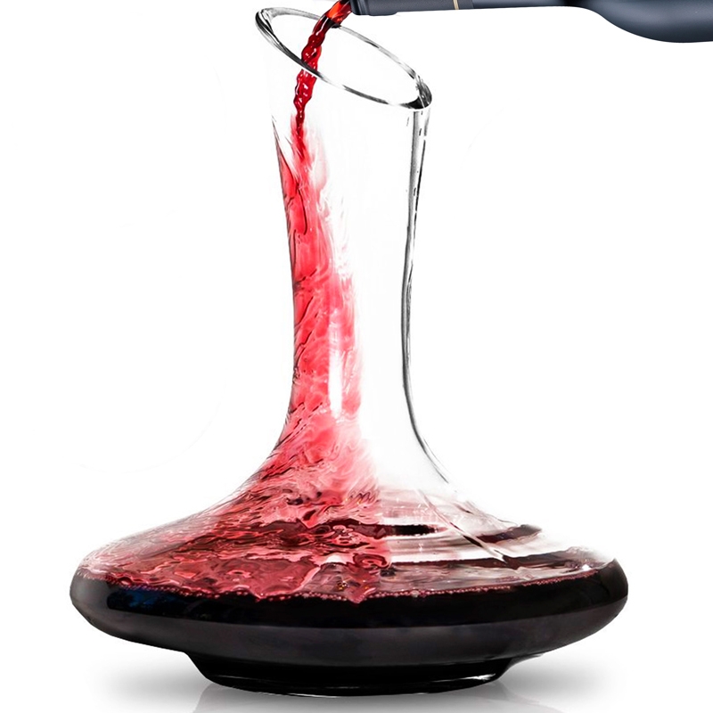 O Decanter, Entre Utilidade e Espetculo