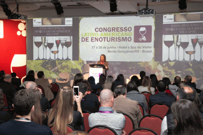 Congresso Latino-Americano de Enoturismo 2018  realizado em Bento Gonalves, com ampla representatividade internacional